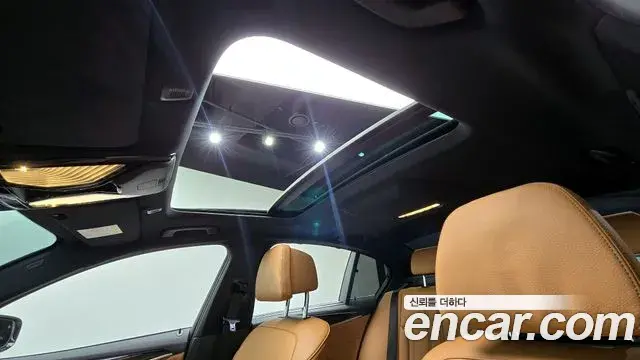 BMW 5 Series 2022 — Şəkil 19/20