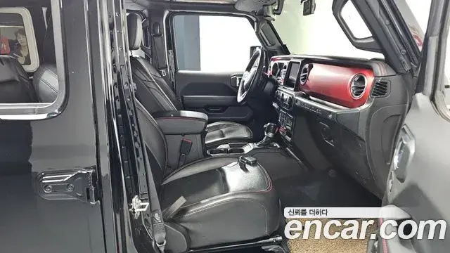 Jeep Wrangler 2022 — Şəkil 9/20