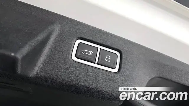 Kia Sorento 2020 — Photo 12/20