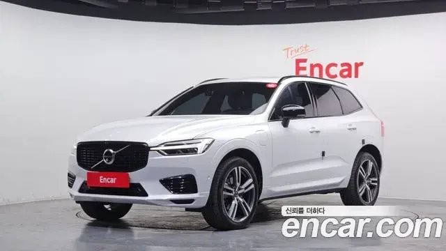Volvo XC60 2020 — Фото 20/20