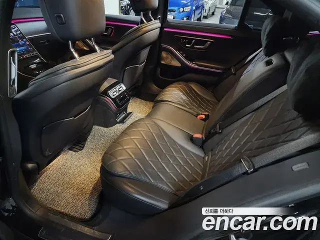 Mercedes-Benz S-Class 2021 — Photo 5/20