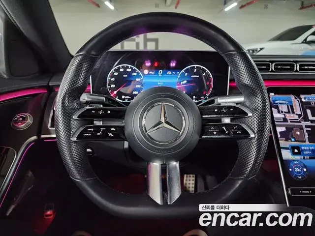 Mercedes-Benz S-Class 2021 — Photo 11/20