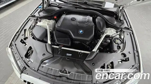BMW 5 Series 2023 — Şəkil 13/20