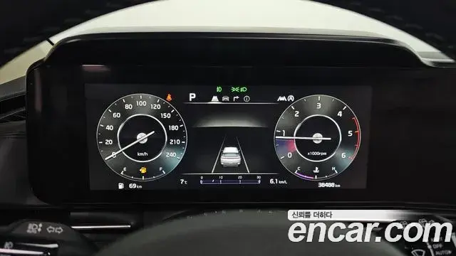 Kia Carnival 2021 — Photo 15/20