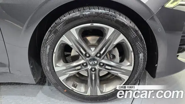 Kia K5 2020 — Photo 15/20