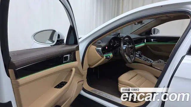 Porsche Panamera 2018 — Şəkil 9/21