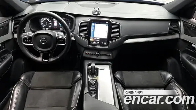 Volvo XC90 2020 — ფოტო 6/20