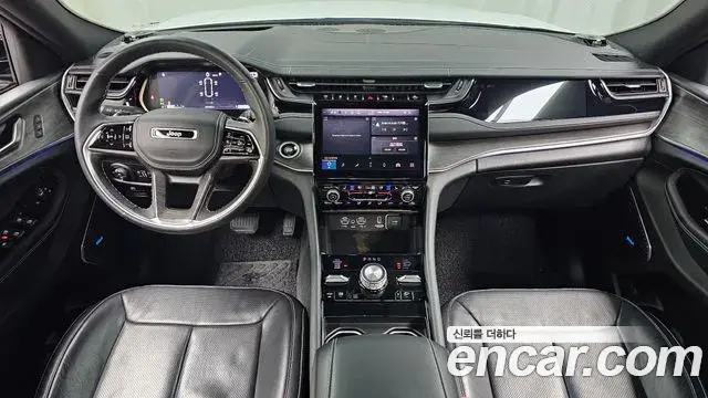 Jeep Grand Cherokee 2022 — ფოტო 12/20