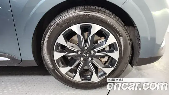 Kia Carnival 2020 — Photo 5/20
