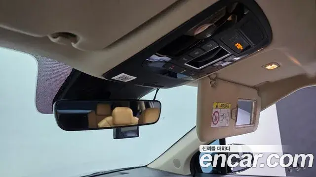 Kia Carnival 2021 — Фото 15/20