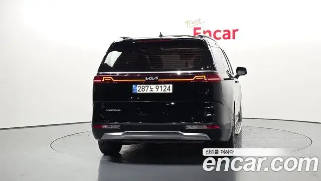 Kia Carnival 2022 — Фото 4/20