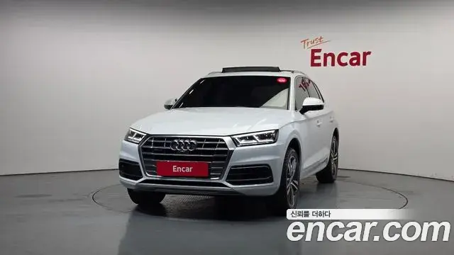 Audi Q5 2020 — Photo 4/20