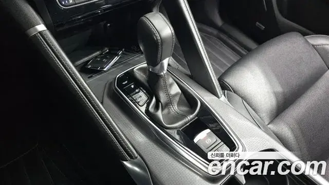 Renault Samsung QM6 2018 — ფოტო 19/20