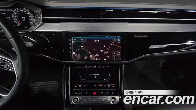 Audi A8 2021 — ფოტო 4/20