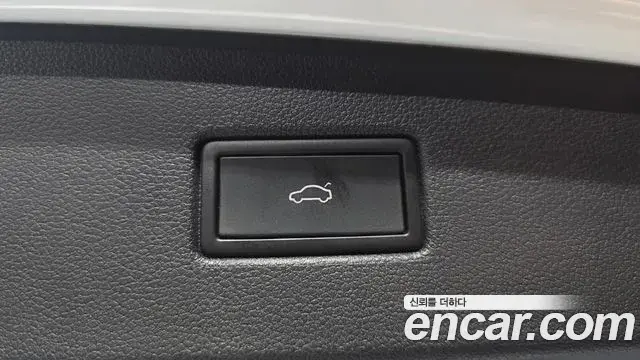 Volkswagen Tiguan 2021 — Şəkil 31/31