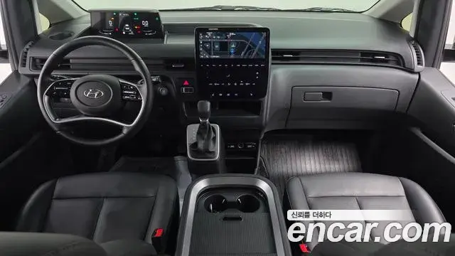 Hyundai Staria 2024 — Şəkil 14/32