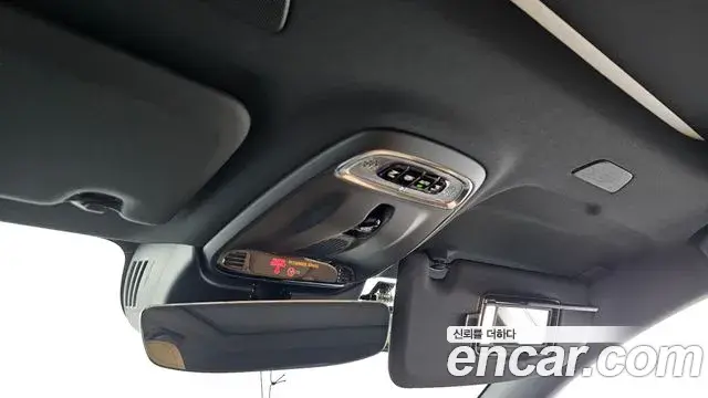 Volvo V60 Cross Country 2021 — Photo 33/37
