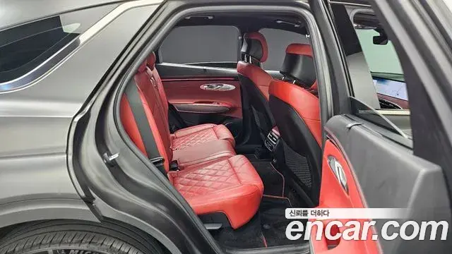 Genesis GV70 2025 — Şəkil 14/30