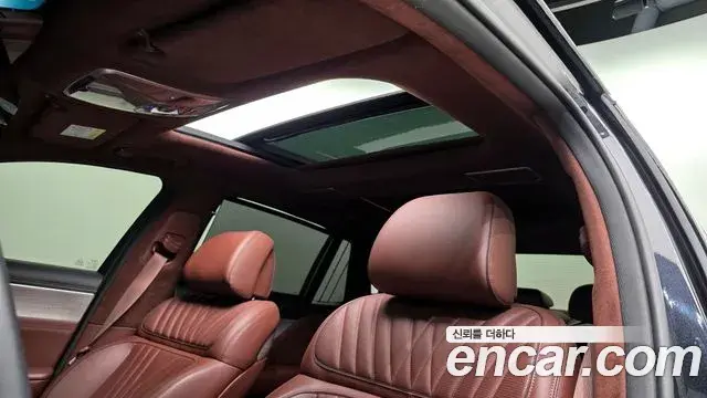 Genesis G90 2022 — Фото 19/20