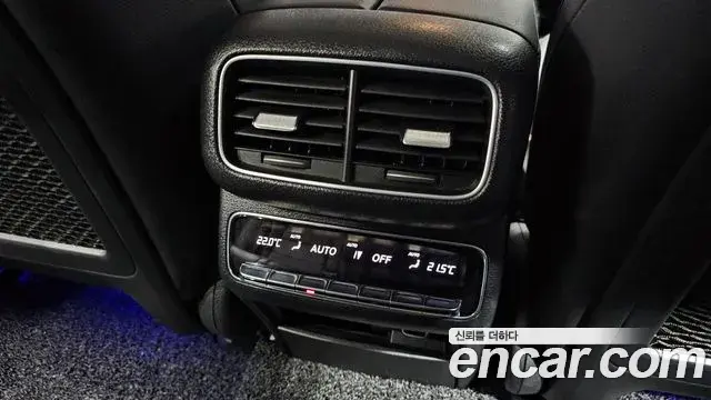 Mercedes-Benz GLE-Class 2019 — ფოტო 20/35