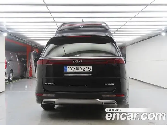 Kia Carnival 2022 — Photo 3/20