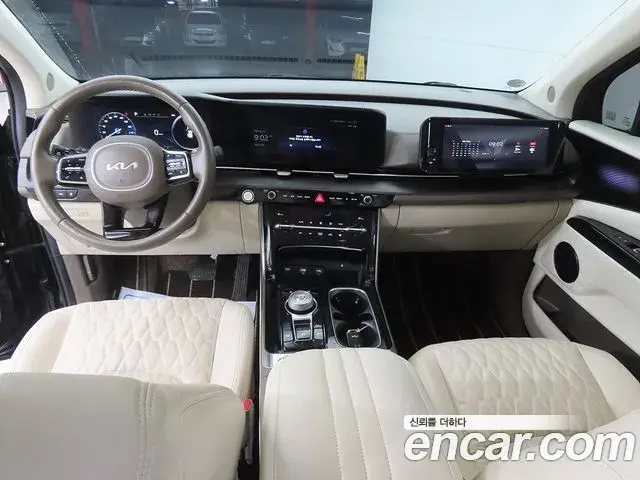 Kia Carnival 2022 — Photo 6/20