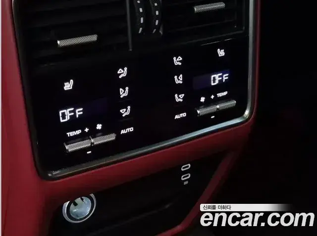 Porsche Cayenne 2021 — Şəkil 13/20