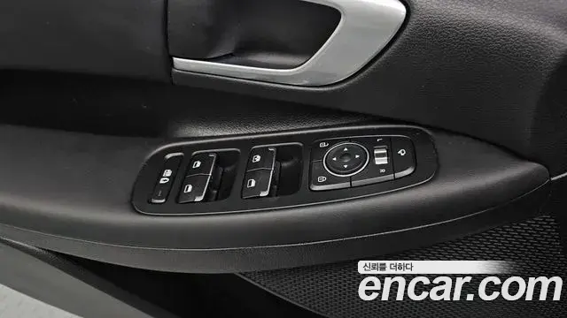 Hyundai Sonata Hybrid 2020 — Şəkil 14/30