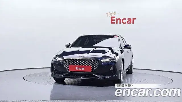 Genesis G70 2019 — Photo 9/35