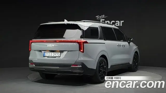 Kia Carnival 2025 — Фото 2/20