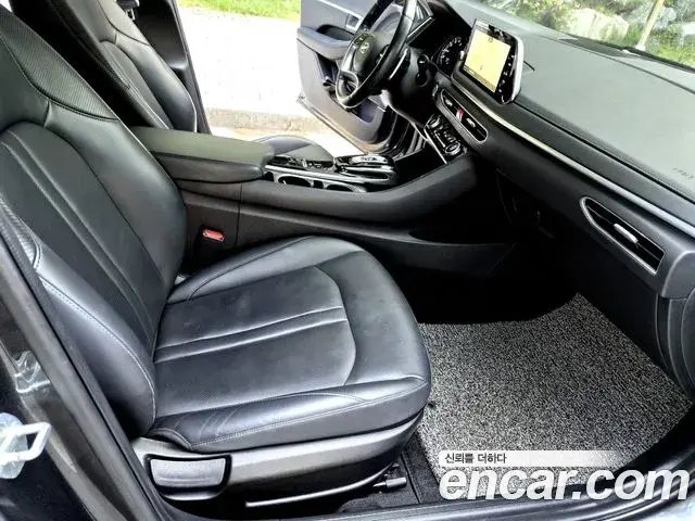 Hyundai Sonata 2020 — Фото 12/20