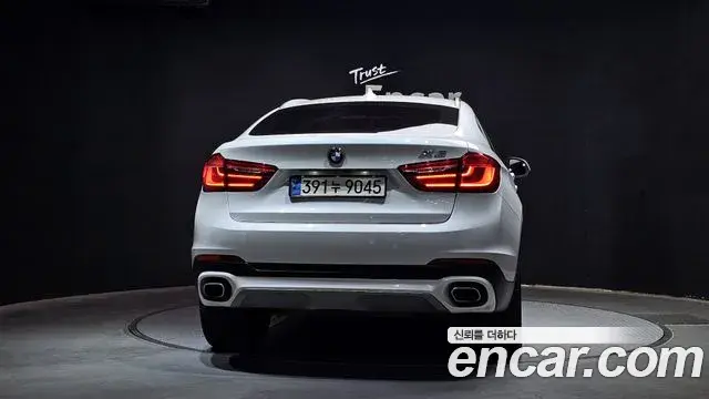BMW X6 2018 — Фото 4/20