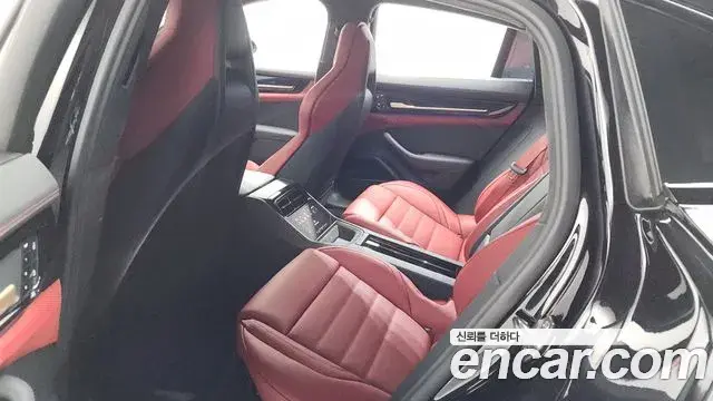 Porsche Panamera 2025 — Photo 2/38