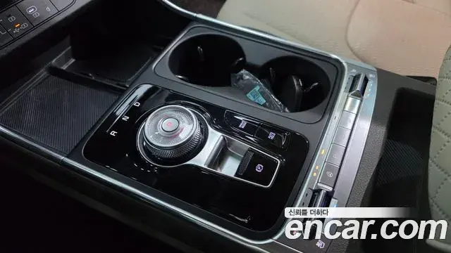 Kia Carnival 2024 — Şəkil 6/20