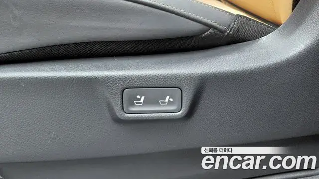 Kia Carnival 2022 — Photo 9/30