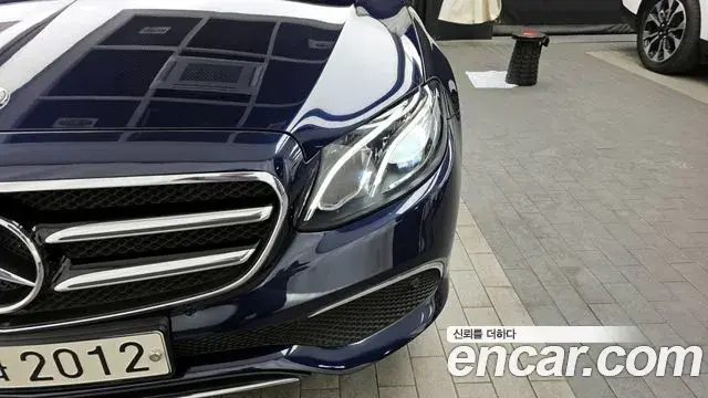 Mercedes-Benz E-Class 2020 — ფოტო 20/32