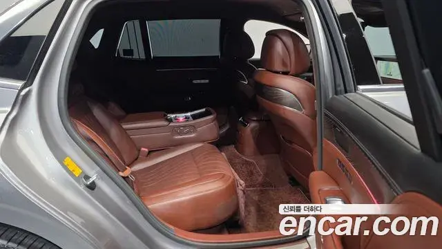 Genesis G90 2022 — Şəkil 35/35
