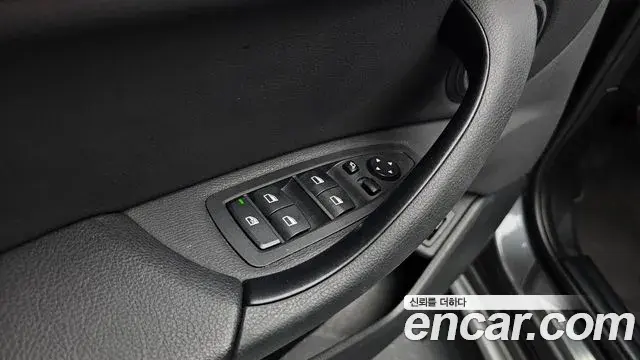 BMW X1 2022 — Фото 17/20