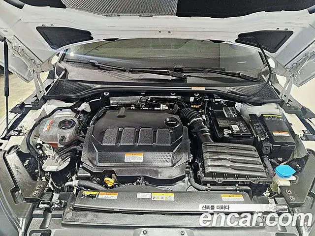 Volkswagen Arteon 2023 — ფოტო 5/15