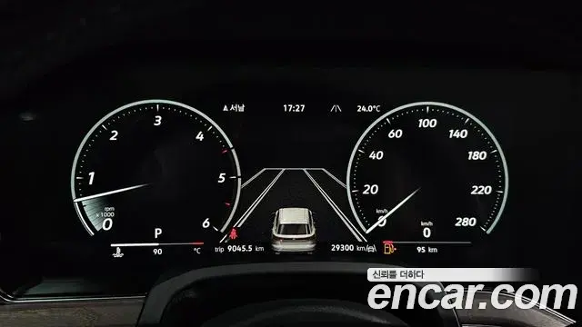 Volkswagen Touareg 2024 — Photo 20/38