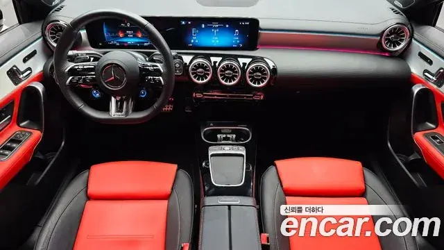 Mercedes-Benz A-Class 2025 — Photo 14/31