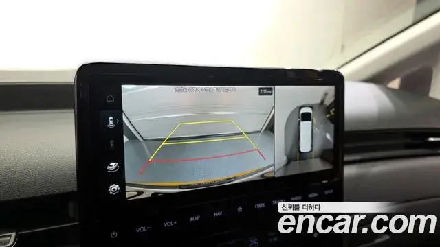 Hyundai Staria 2023 — Фото 16/20