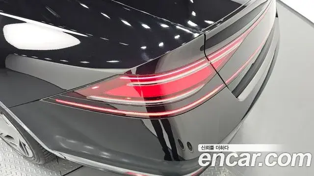 Genesis G90 2022 — ფოტო 36/40