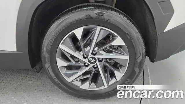 Hyundai Tucson Hybrid 2021 — Photo 16/30