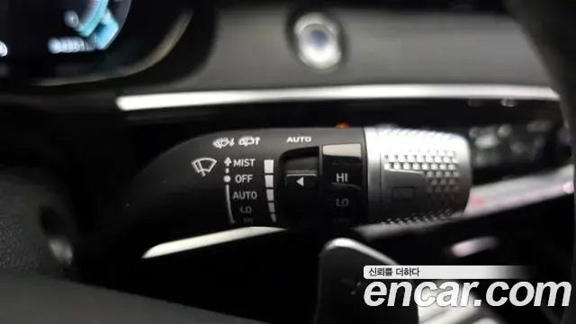 Genesis GV70 2021 — Photo 20/20