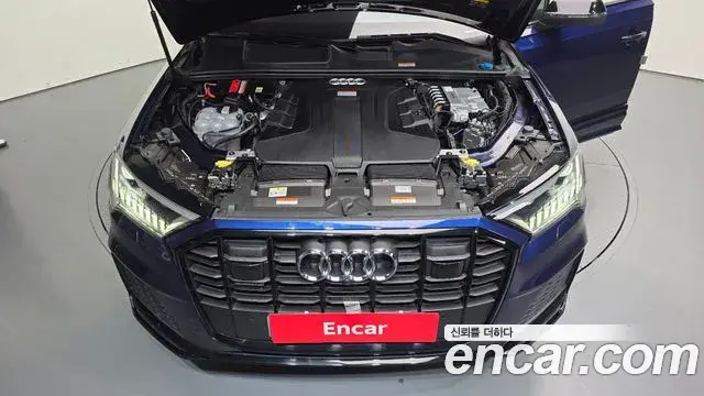 Audi Q7 2023 — Şəkil 1/34