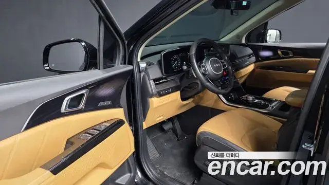 Kia Carnival 2022 — Фото 10/20