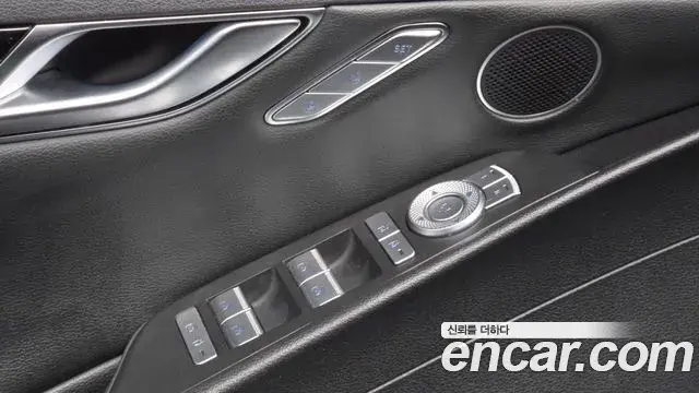 Genesis G80 2021 — Photo 24/32