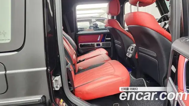 Mercedes-Benz G-Class 2020 — Фото 12/20