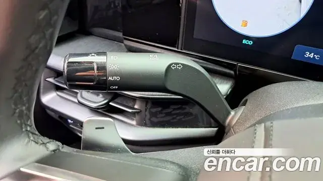 Hyundai Grandeur Hybrid 2023 — ფოტო 24/34